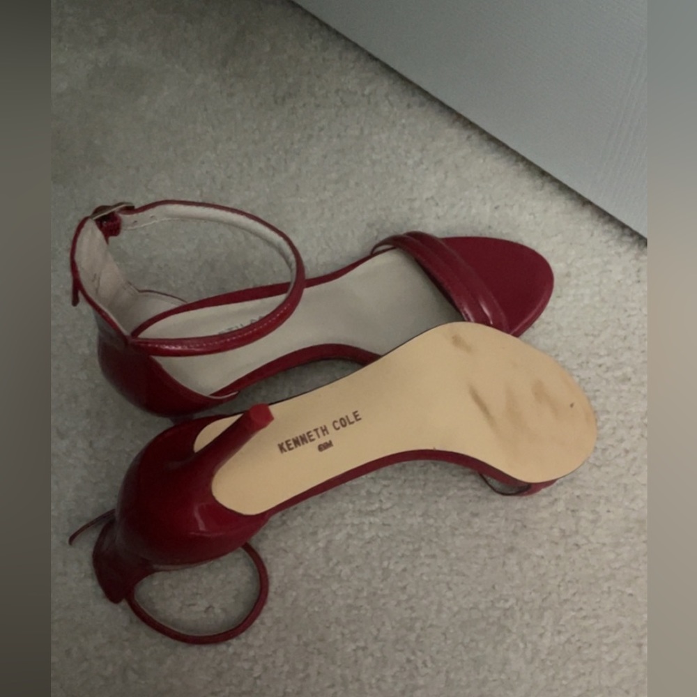 Red heels - Picture 5 of 5